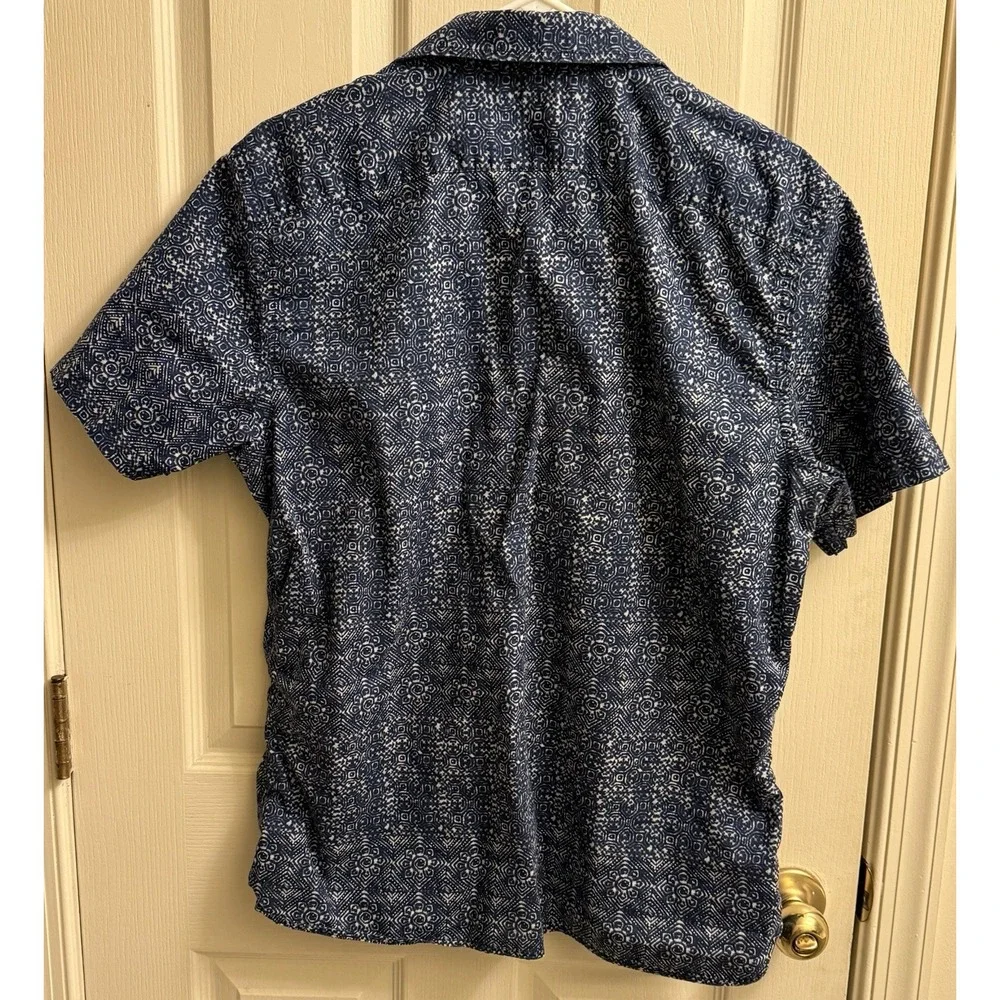 Banana Republic Men's button Down Shirt Slim Fit Size‎ Large W/pocket Blue/white
